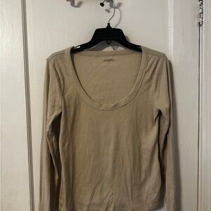 Old Navy Women’s Long Sleeve Scoop Neck Top - Tan/Beige